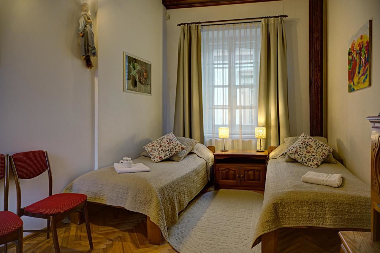 Отели типа «постель и завтрак» Bernardinu B&B House Вильнюс
