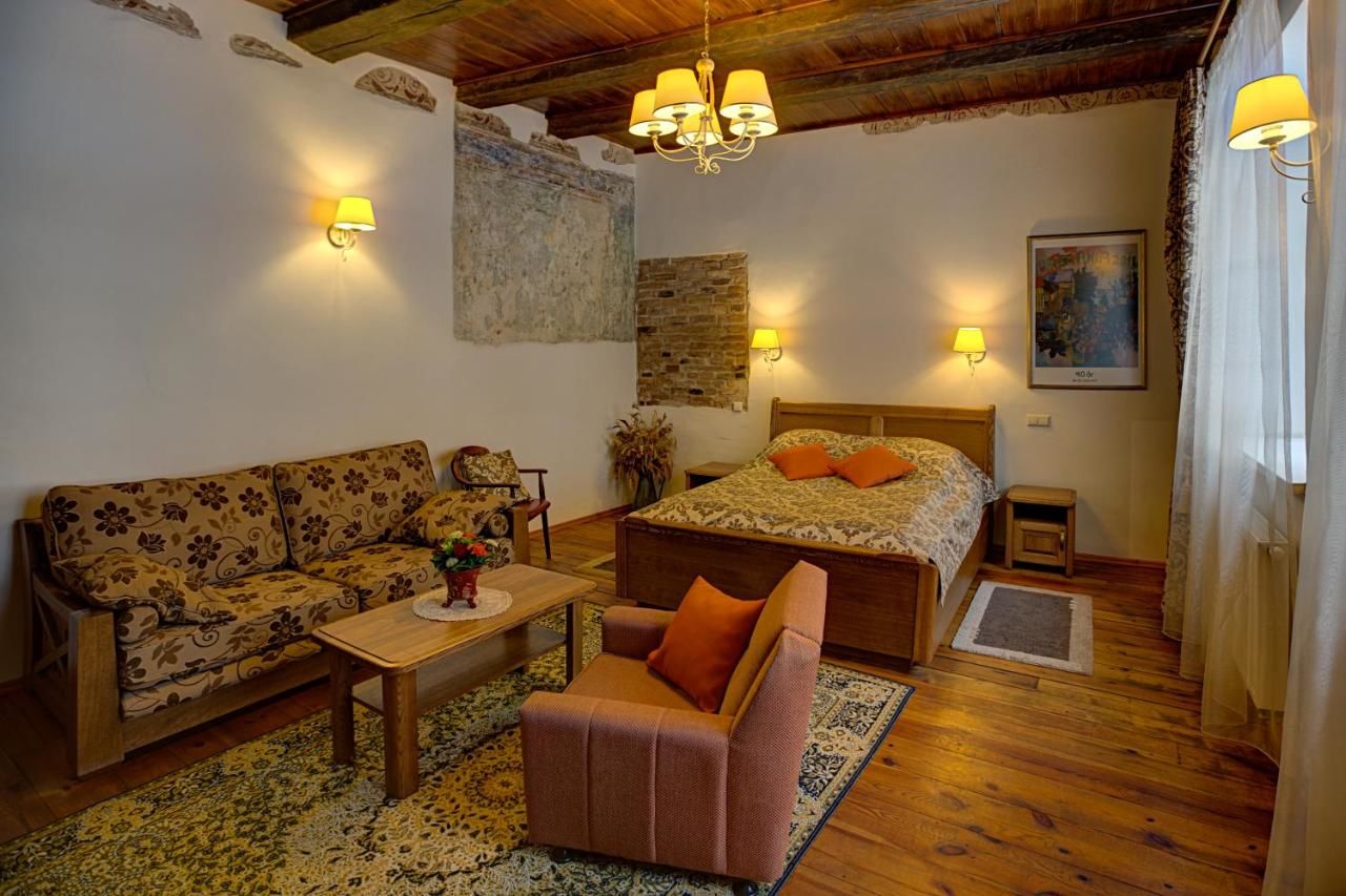 Отели типа «постель и завтрак» Bernardinu B&B House Вильнюс