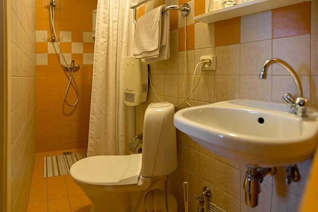 Отели типа «постель и завтрак» Bernardinu B&B House Вильнюс