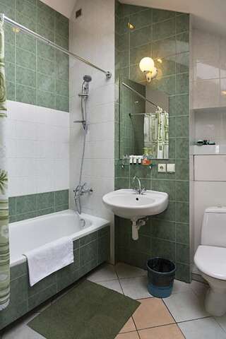 Отели типа «постель и завтрак» Bernardinu B&B House Вильнюс Улучшенный двухместный номер с 1 кроватью-12