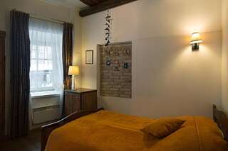 Отели типа «постель и завтрак» Bernardinu B&B House Вильнюс Небольшой двухместный номер с 1 кроватью-1
