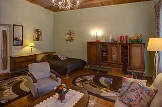 Отели типа «постель и завтрак» Bernardinu B&B House Вильнюс Улучшенный двухместный номер с 1 кроватью-8